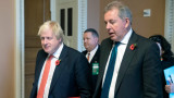 Скандалът между Лондон и Вашингтон доведе до оставката на британския посланик