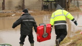 Дъждът активира свлачища в страната
