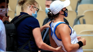 Световната номер 1 Ашли Барти се сбогува рано рано с Откритото