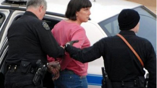 Учителка oткрила стрелбата в Алабама