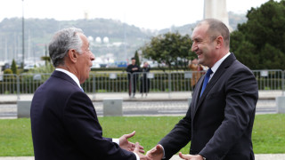 Президентът Румен Радев е на официално посещение в Португалия съобщиха