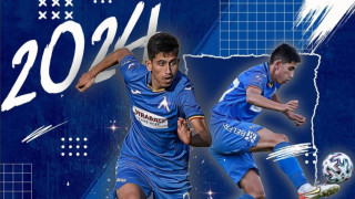 Левски удължи договора на младия халф Асен Митков съобщиха от