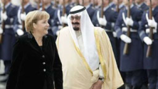 Меркел посреща краля на Саудитска Арабия