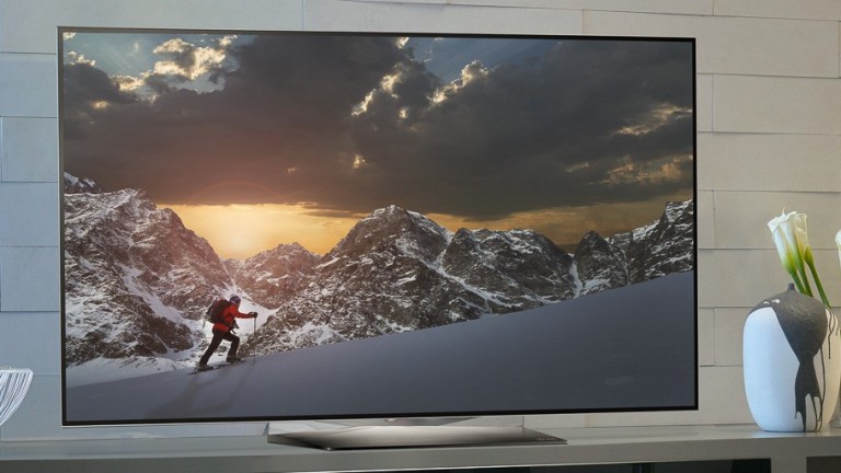 Бляскавите телевизори с тънки екрани с органични светодиоди (OLED) бяха
