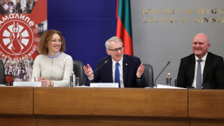 На специална церемония инициирана от Център Амалипе премиерът акад Николай