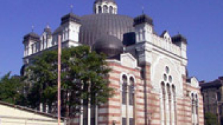 Продължават реставрацията на Софийската синагога