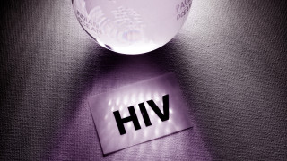 Кабинетът прие Националната програма за превенция и контрол на ХИВ и СПИ