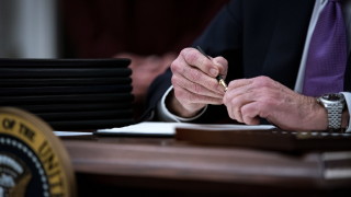 Президентът на САЩ Джо Байдън ще се подпише под няколко