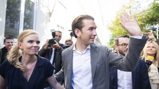 Австрийските консерватори печелят предсрочните парламентарни избори показват екзитпол резултати цитирани