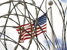 WikiLeaks пуска документи за Гуантанамо
