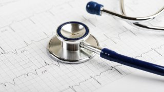 Медици протестират пред болницата в Поморие съобщи bTV Лечебното заведение