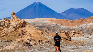 Бивш парашутист от ВВС който бива тежко ранен след като стъпва на