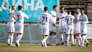 Славия и Ботев Враца се изправят един срещу друг в