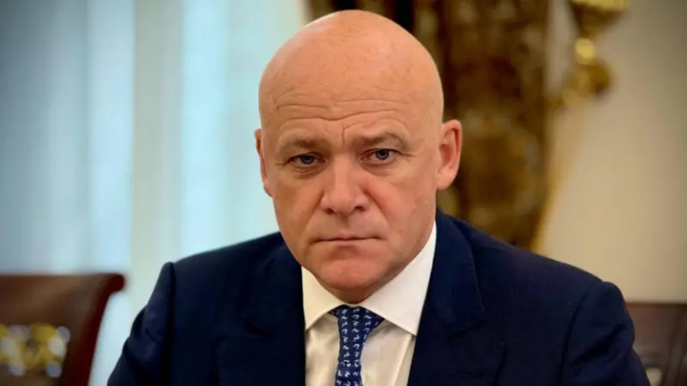 The Insider: Паспортът, представен от СБУ като доказателство срещу кмета на Одеса, е фалшификат