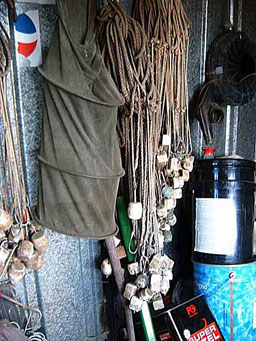 Унищожиха 3 700 метра рибарски мрежи на бракониери