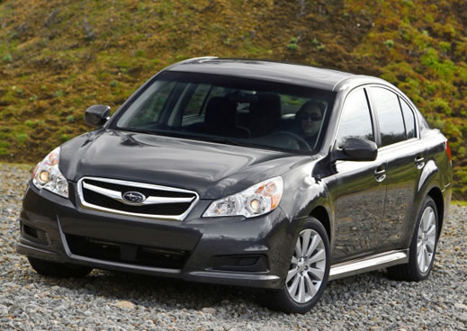 Subaru Legacy с най-висока оценка при краш тестове