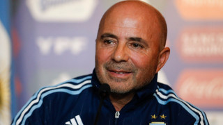 Националният селекционер на Аржентина Хорхе Сампаоли категорично отхвърли спекулациите