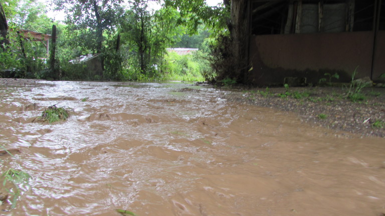 Няма виновни за жертвите от наводнението в Бургас през 2014 г.