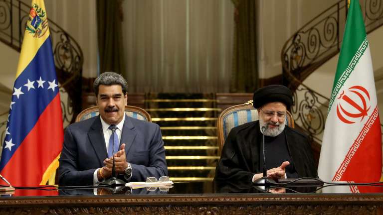 Иран и Венецуела подписаха в събота 20-годишен план за сътрудничество,