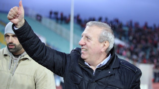 Бивш акционер в ЦСКА осъди Александър Томов