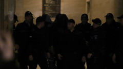 Напрежение в лагера за мигранти до Серес - двама полицаи са ранени