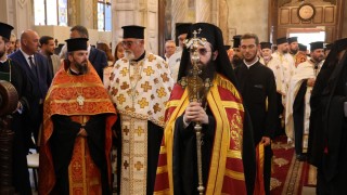 Пловдивският митрополит Николай заяви в Бургас че няма да бъде