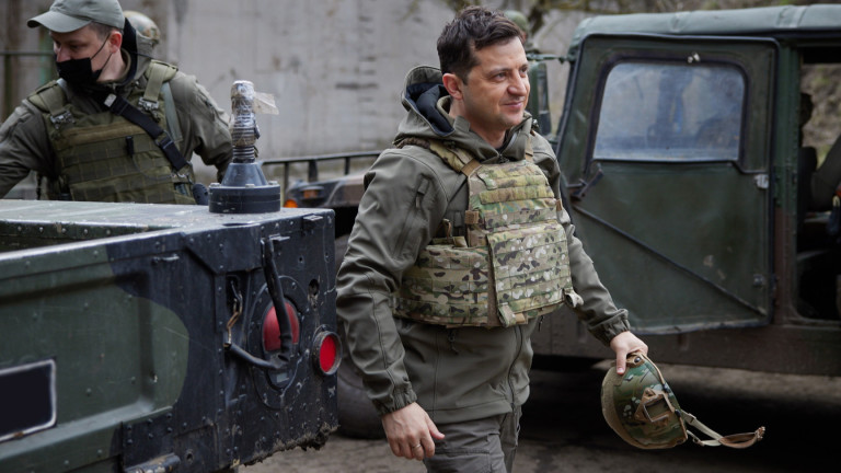 Зеленски подписа закон за призоваване на резервисти без обявена мобилизация