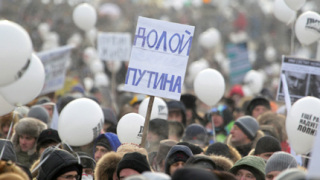 140 хиляди подкрепиха Путин на митинг в Москва