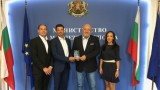 Министър Красен Кралев се срещна с ръководството на Българската асоциация по триатлон