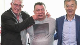 Легендарното крило на ЦСКА Цветан Йончев коментира бойкота на феновете