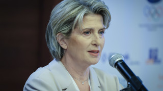 Избраната за нов председател на БОК Весела Лечева която не