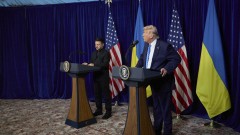 Зеленски пристигна в Давос за разговори с Тръмп