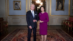 Кралят и кралицата на Швеция са с Covid-19