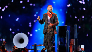 Супербоул е едно най гледаните спортни събития на планетата Е със