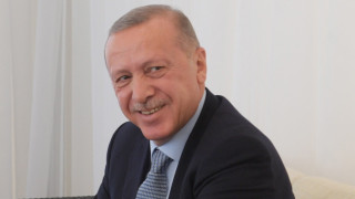 Турският президент Реджеп Ердоган съди френското списание Le Point за статия