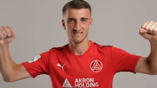 Сефер Емини сочен за един от най добрите халфове в първенството