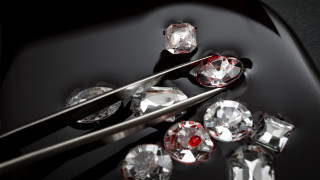 Цените на един от най популярните видове необработени диаманти в света