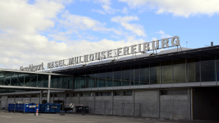 МВнР няма данни за пострадали българи на полета с турбуленция на ALK Airlines