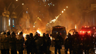 Милиони недоволни по улиците в Бразилия 