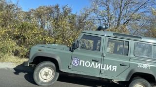 Заловиха камион с мигранти след преследване в Ямболско съобщава Нова