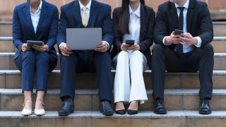 Здравните експерти са единодушни че редовното застояване грам не е полезно