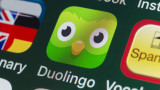 Само 9% от потребителите плащат, но приходите растат: Как Duolingo се превърна в компания за милиарди