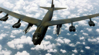 КНДР заплаши да отмени срещата на разделените семейства заради B-52