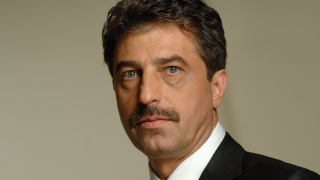 Банкерът Цветан Василев отново е обявен за издирване от Интерпол