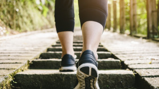 84 акта по 5000 лв заради разходки на открито в