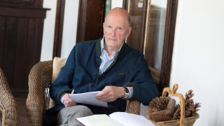 1 6 евро плюс данъците по делата е осъдена да плати