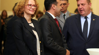 Зоран Заев посети прием за Гергьовден