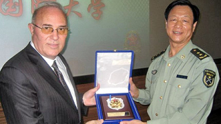 Сътрудничим си с Китай във военното образование