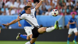 Втори тежък удар за Германия – Марио Гомес също аут от Евро 2016