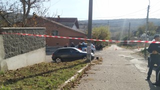 Непълнолетен е задържан по подозрение за убийство на 31 годишен мъж